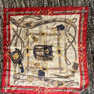 100% Echo silk scarf